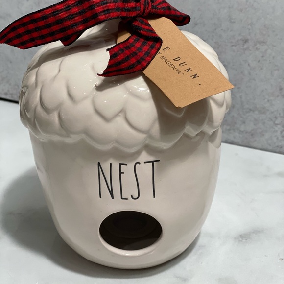 Rae Dunn “NEST” Acorn Ceramic Birdhouse - Picture 7 of 11